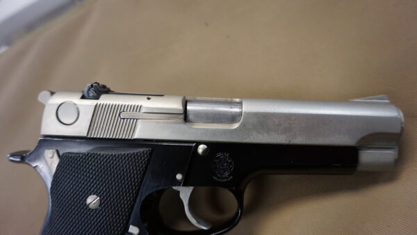 Smith & Wesson 59