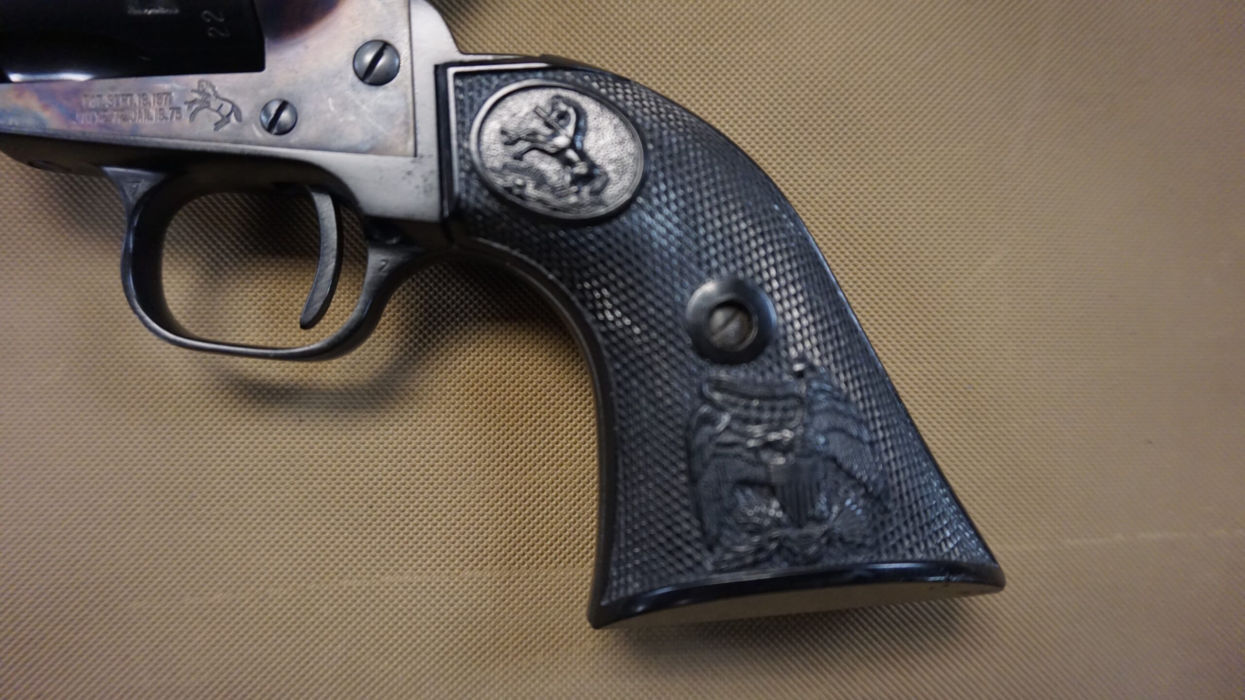 Colt New Frontier .22 LR / .22 Mag Revolver - Image 3