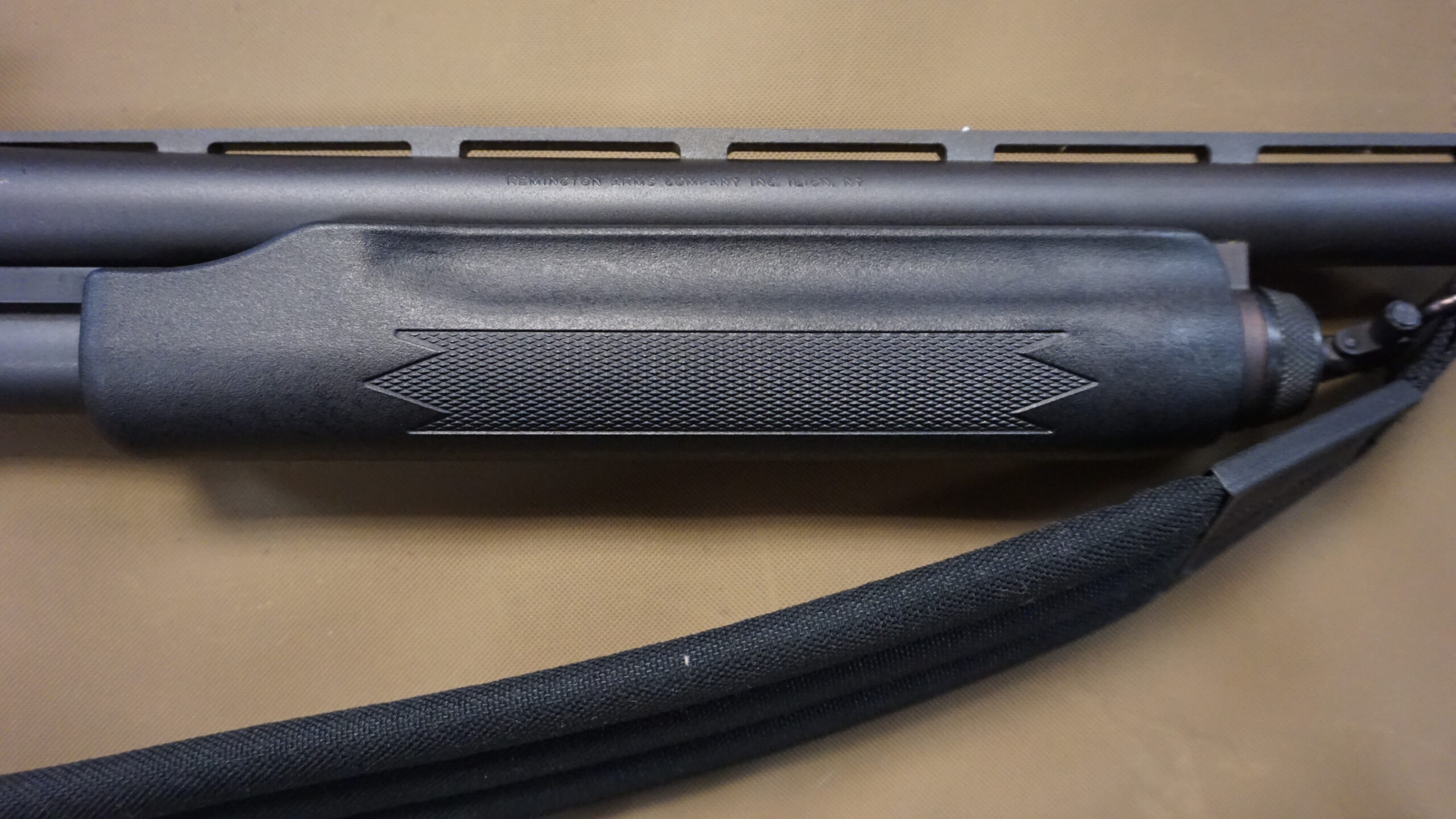 Remington 870 SP-T Magnum 12 Gauge Pump Shotgun - Image 4