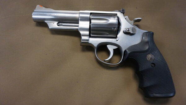Smith & Wesson Model 629-1 Revolver – .44 Magnum