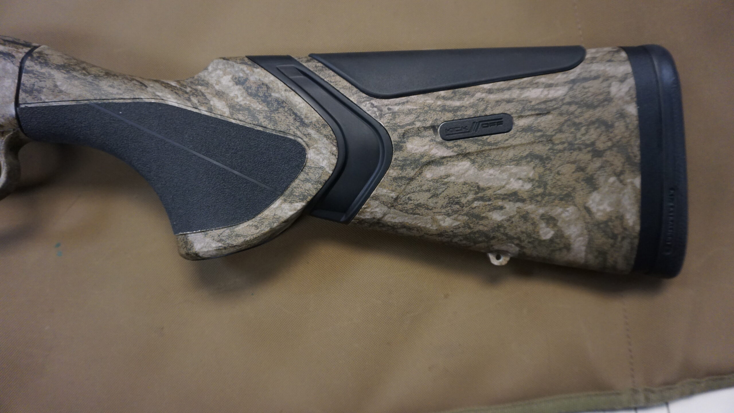 Beretta A400 Xtreme Plus Semi-Auto Shotgun – 20 Gauge - Image 6