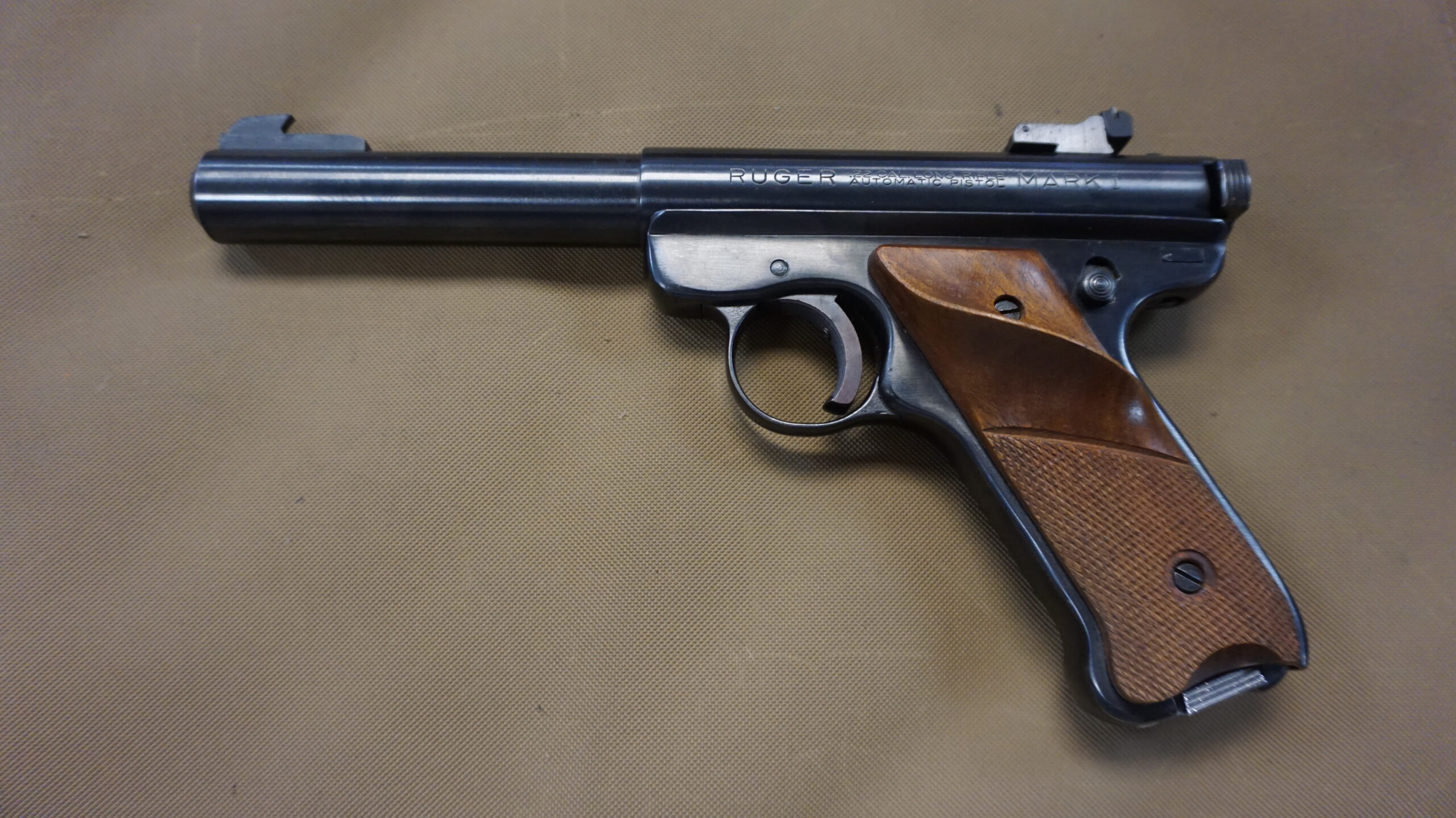 Ruger Mark I Handgun – .22 LR, 5½" Barrel - Image 2