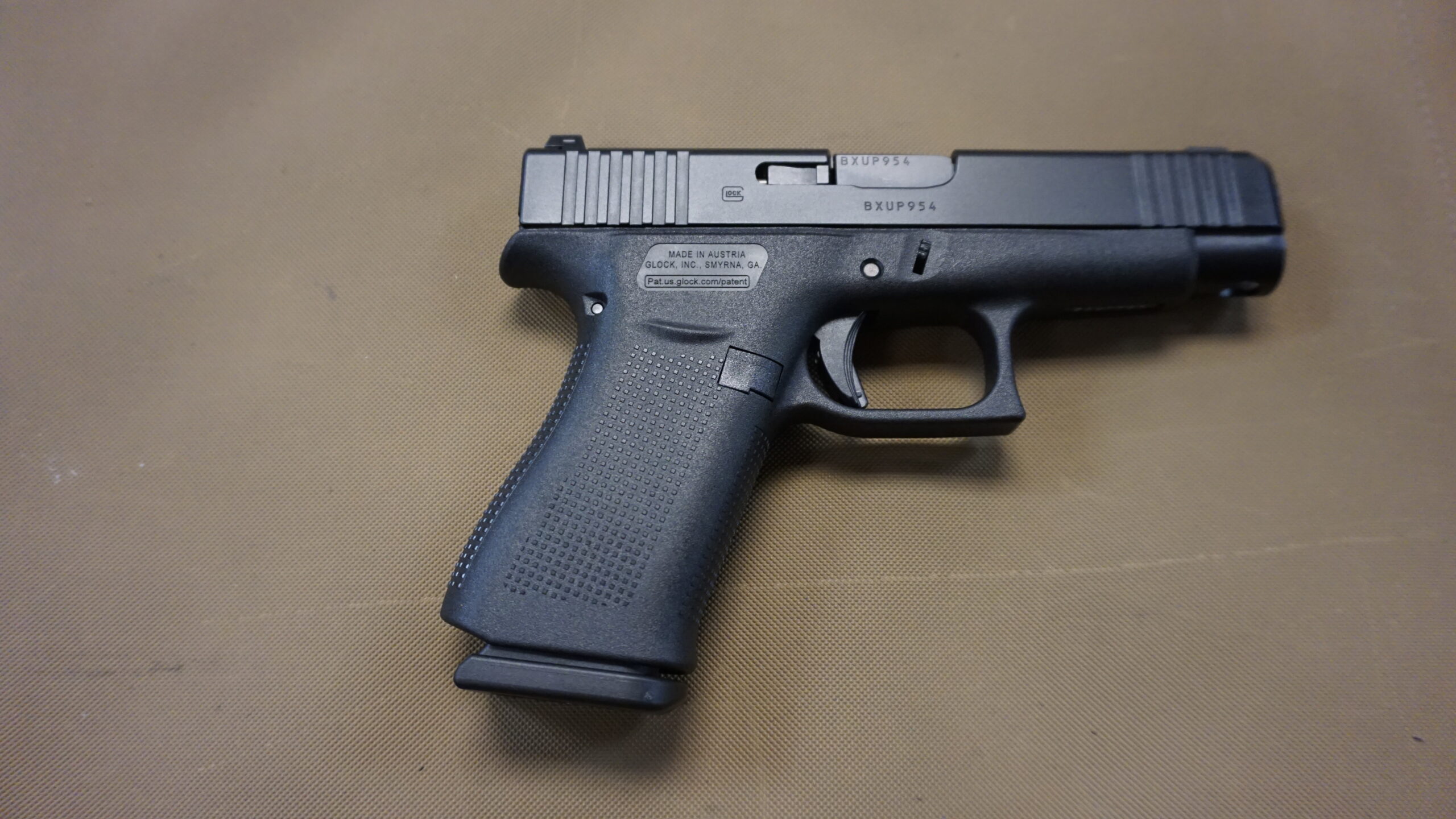 Glock 48 Semi-Auto Pistol 9mm handgun used