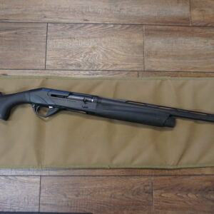 Benelli SBE 3 Semi Auto 12 gauge shotgun