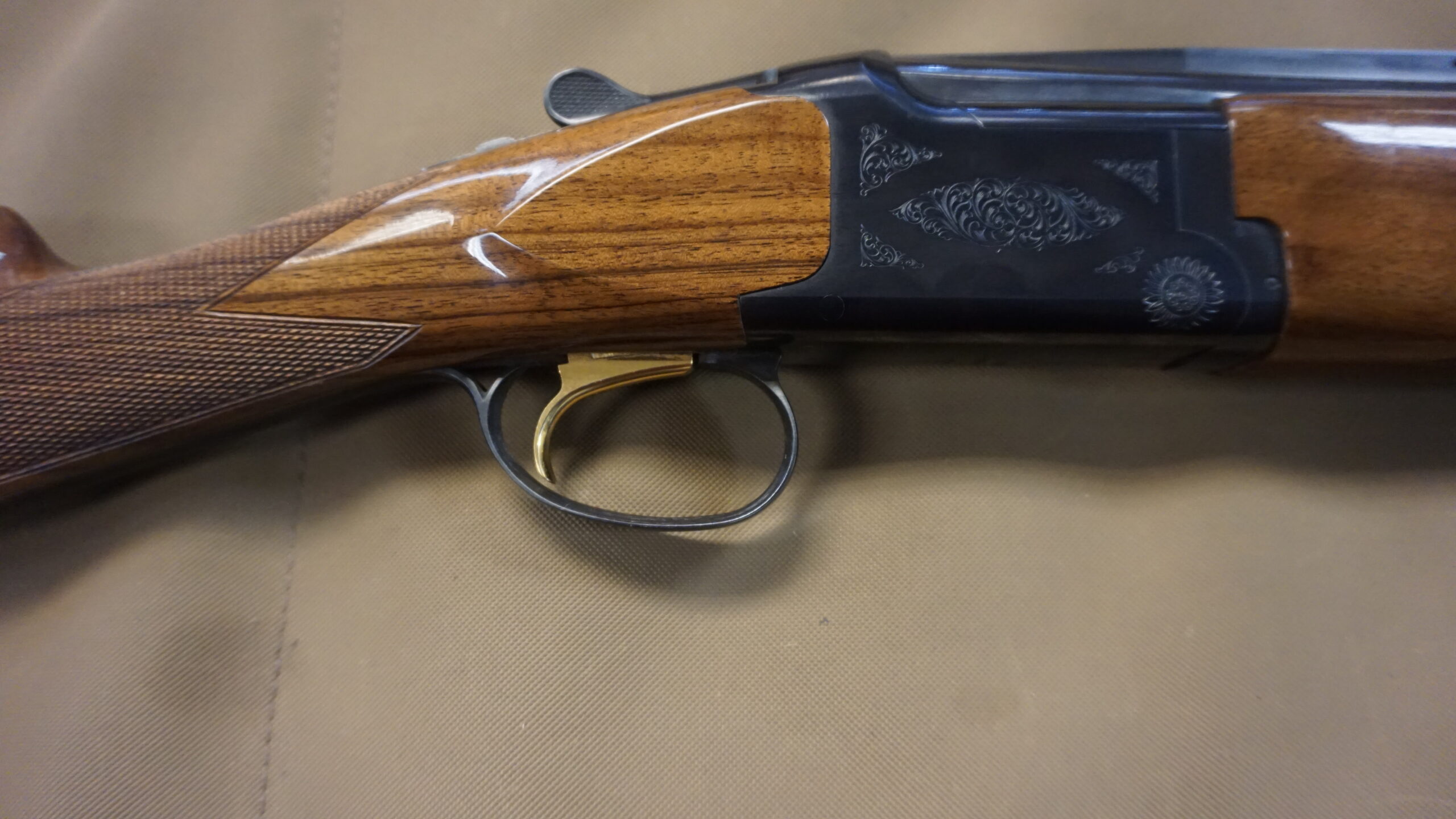 Browning Citori Superlight 16 Gauge 26" Barrels - Image 3