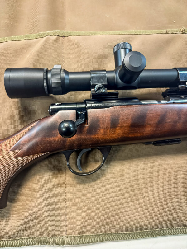 J.G. Anschütz 1710 — .22 LR
